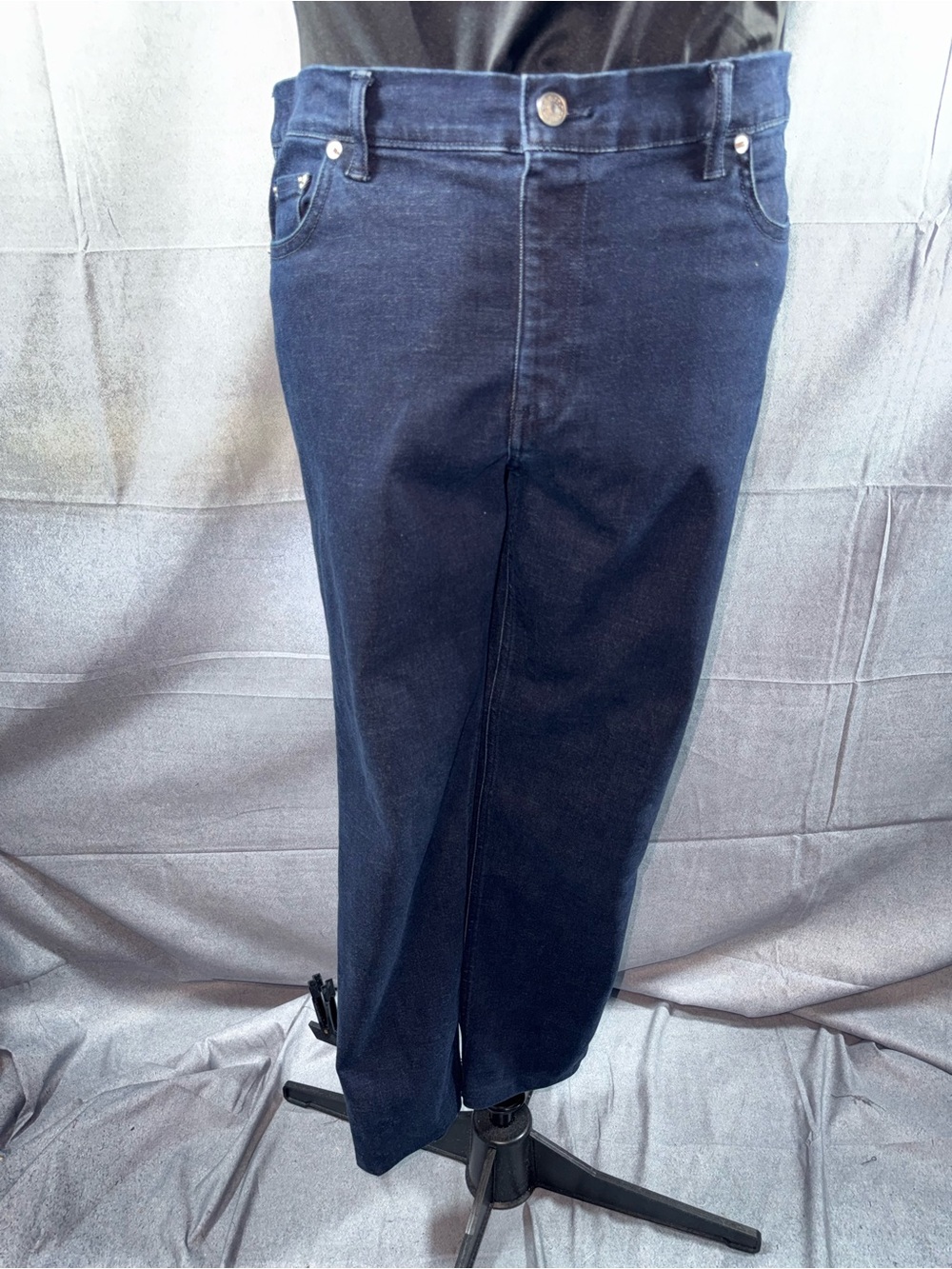 2855-Women's Straight-Leg Jeans in Dark Blue